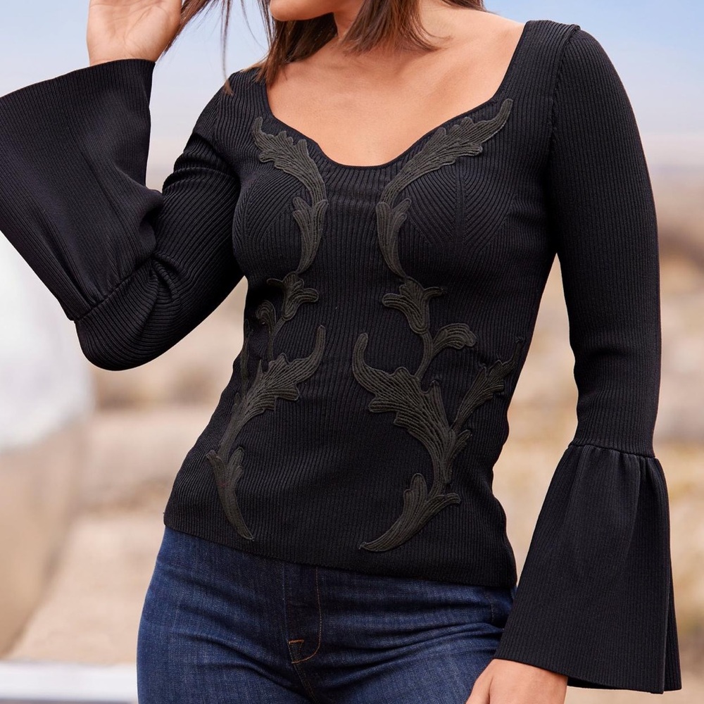 Boston proper Lace Inset Flare Sleeve Sweater size  xxs new